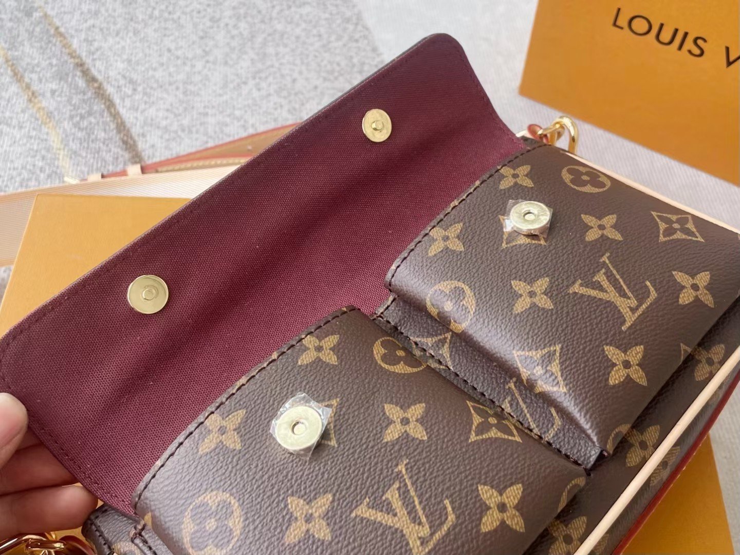 New Camel Tote Bag Shoulder Bag Specification: 25*14*5cm