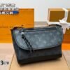 Messenger bag size 23 17/15 13