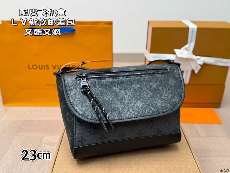 Messenger bag size 23 17/15 13