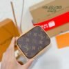 Reading Flower Small Bucket Bag Handheld Crossbody Bag Size: 13*16*10cm