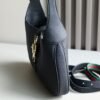 Handbag/Shoulder Bag Size  27.5x 19x 4 CM