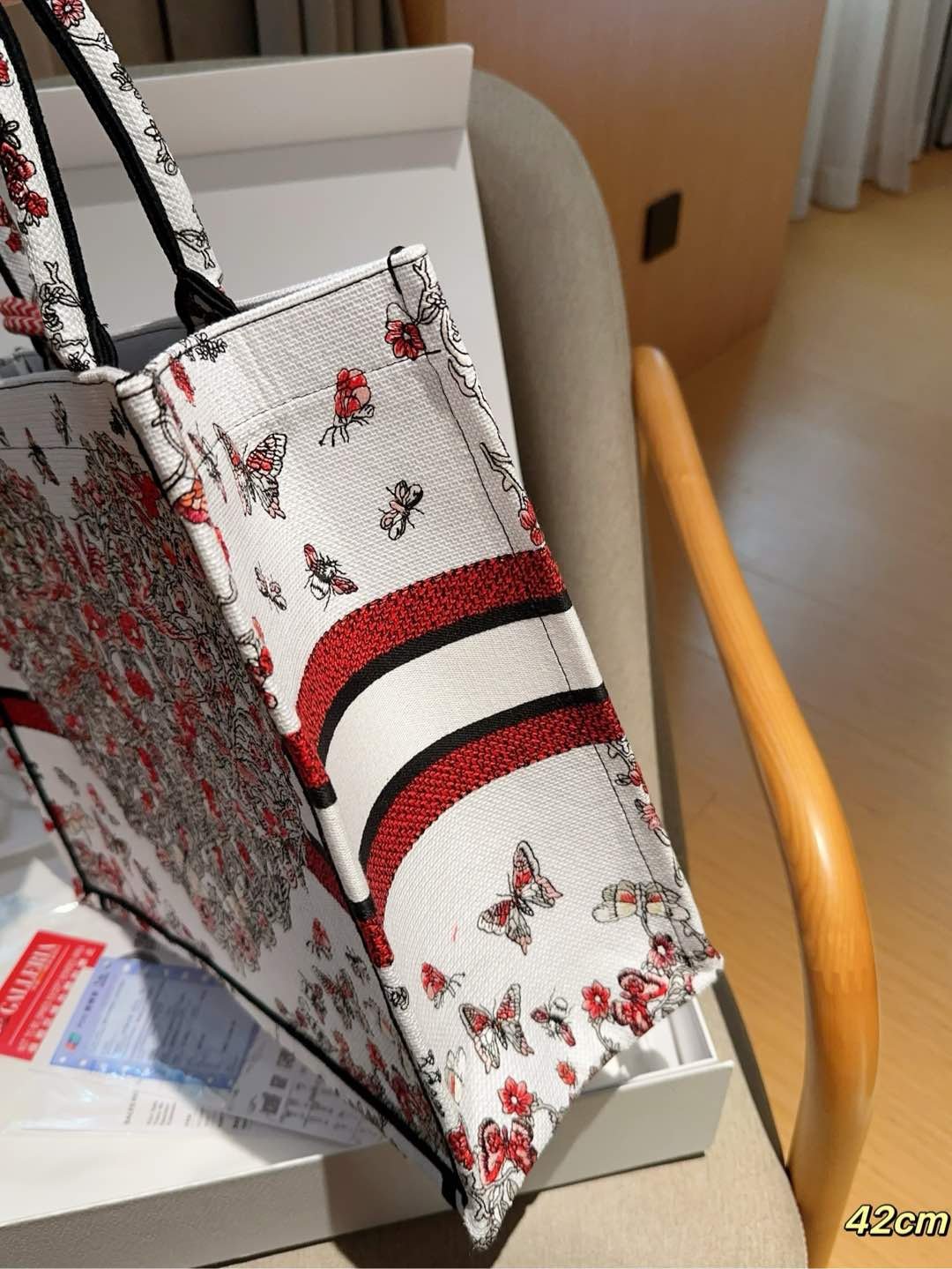 Handbag/Shoulder Bag Size 42x18x35cm