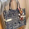 Handbag/Shoulder Bag Size 42x18x35cm