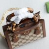 Handbag/Shoulder Bag Size 20 x 16 x 10 cm