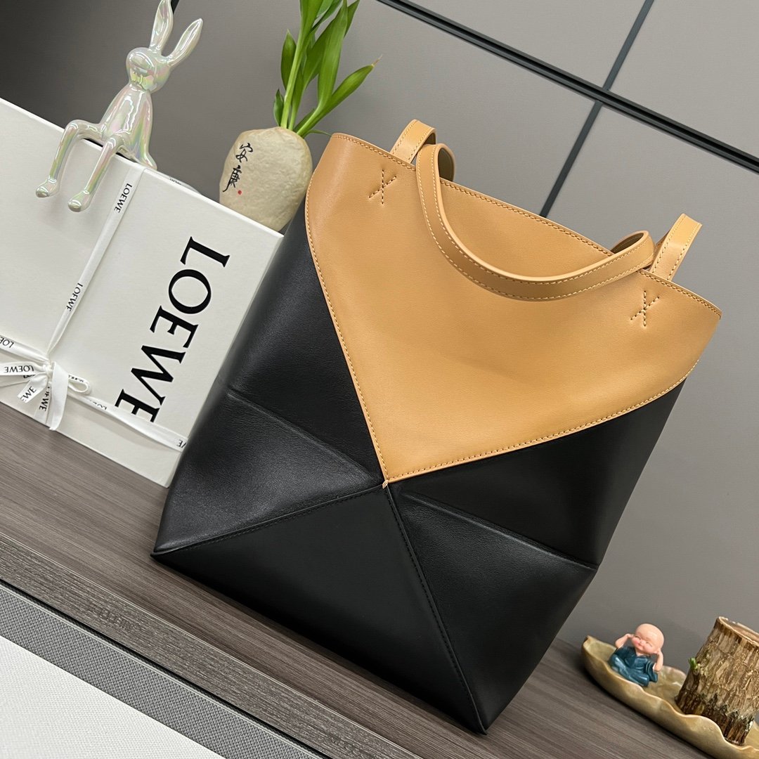 Handbag/Shoulder Bag Size 25.5*14.5*31.5CＭ