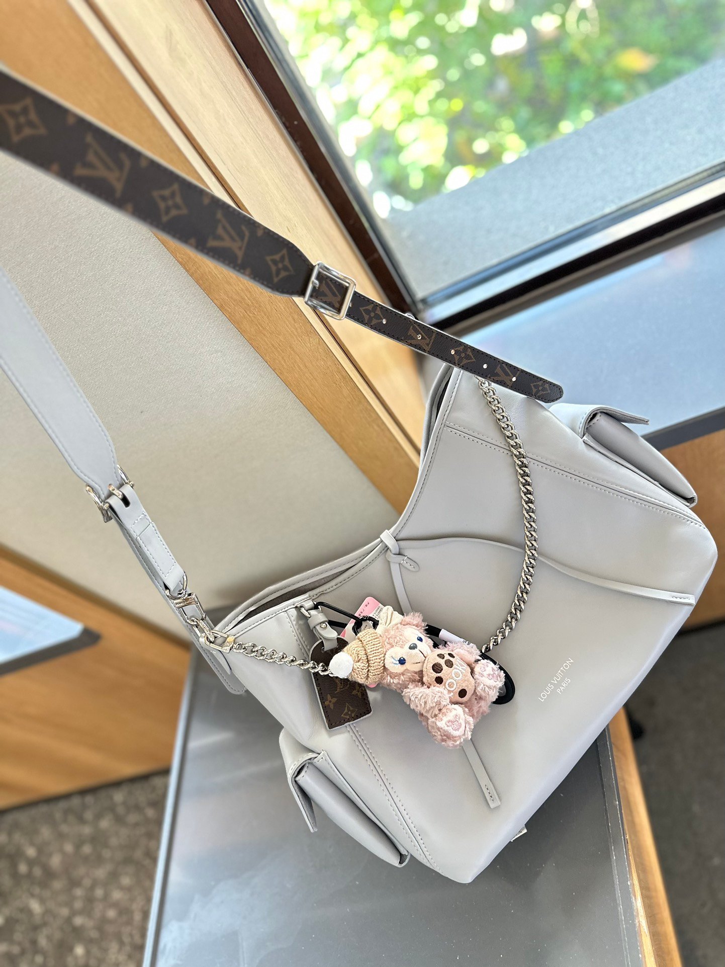 Commuter bag crossbody, shoulder bag Specifications: 33.5*23*15