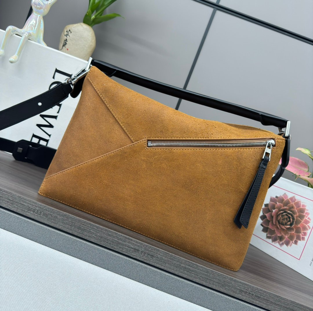 Handbag/Shoulder Bag Size 33*21*17CＭ
