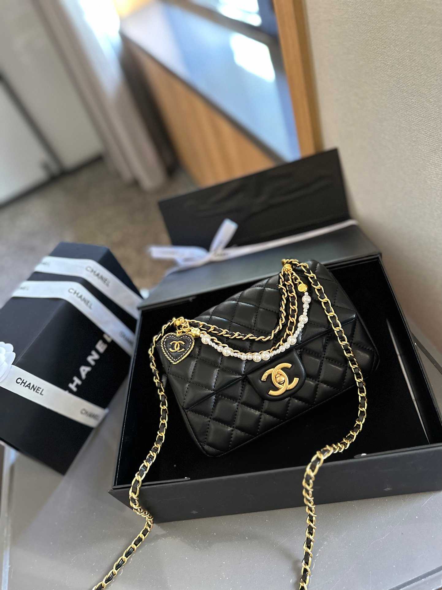 Handbag/Shoulder Bag Size 14.5x19.5x7.5    12.5x17.0x5.0