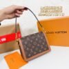 Handbag shoulder bag Specification: 20*15*10 CM