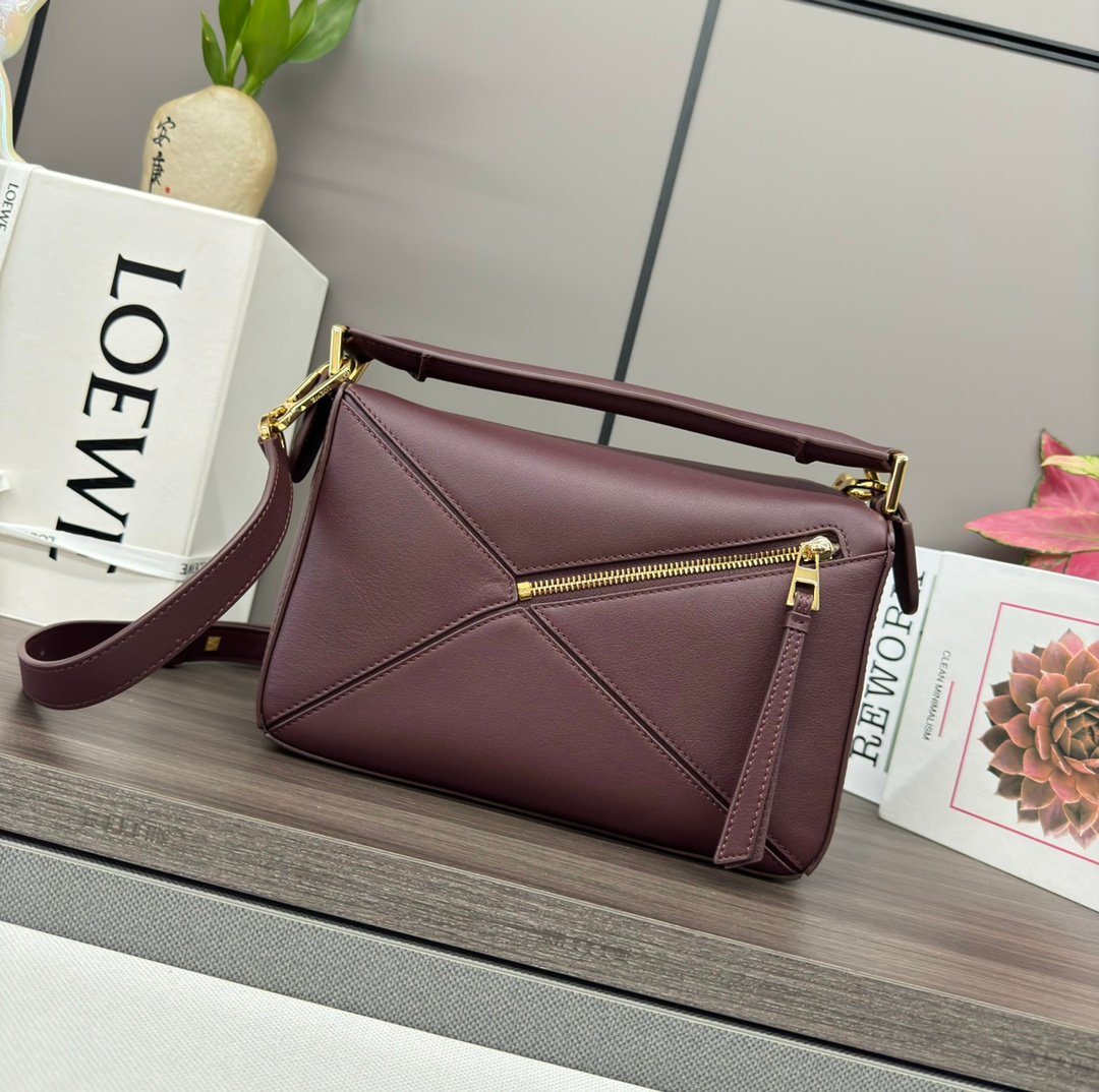 Handbag/Shoulder Bag Size 24*10.5*16CM