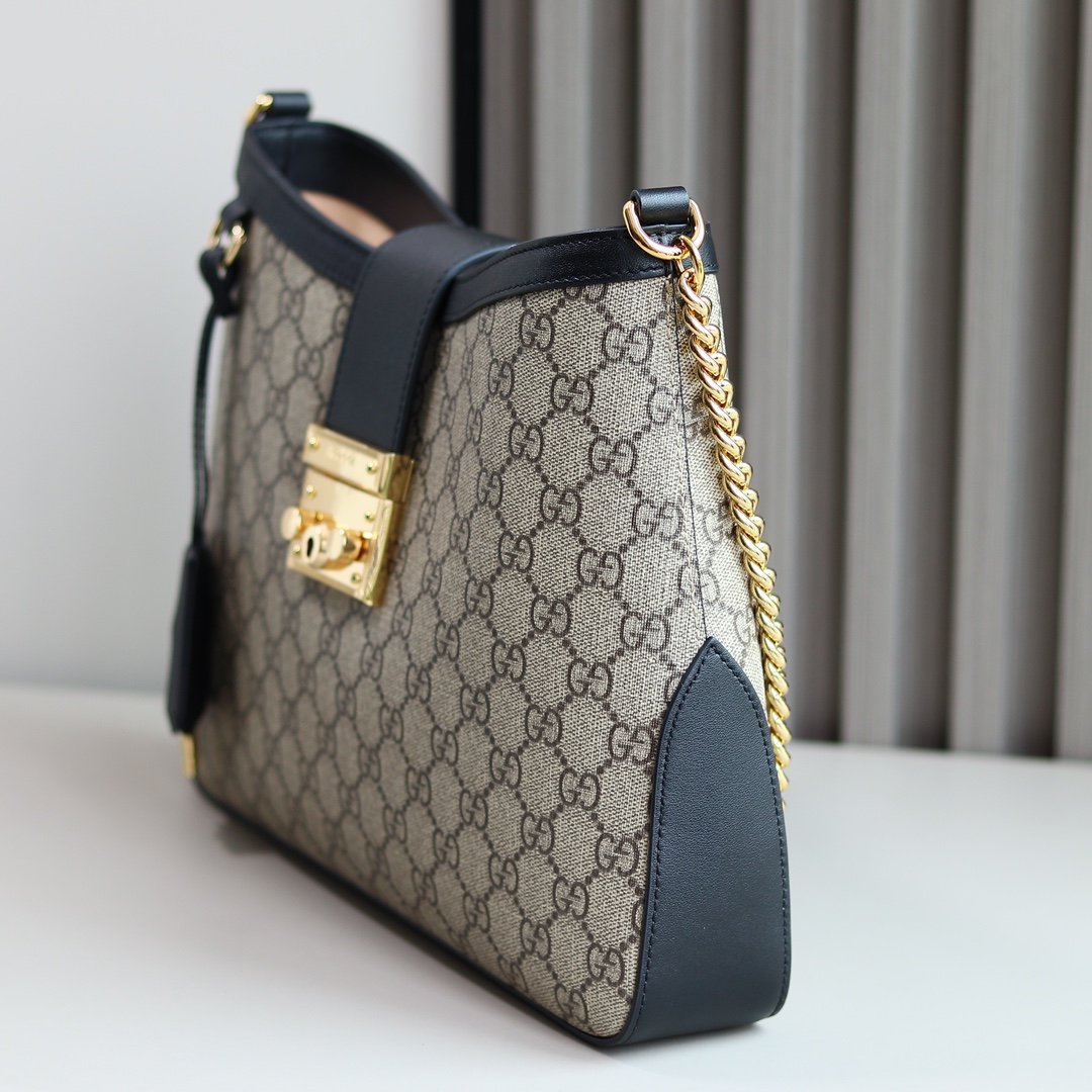 Handbag/Shoulder Bag Size  32.5x 24x 5.5cm