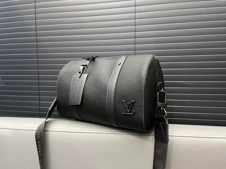Cylinder bag, shoulder bag, handbag, 17 x 27 cm.