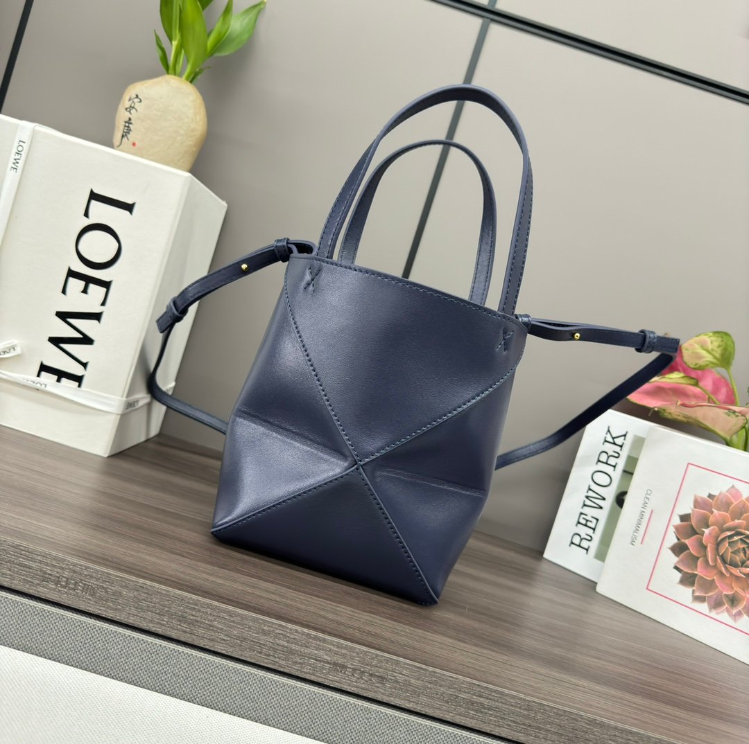 Handbag/Shoulder Bag Size 16.5*9.5*20CM