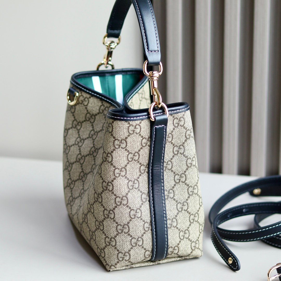Handbag/Shoulder Bag Size  20.5x18x11.5