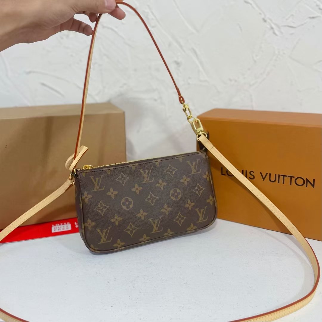 One-shoulder hand-held armpit bag coin purse Specification: 23*13*3 ...