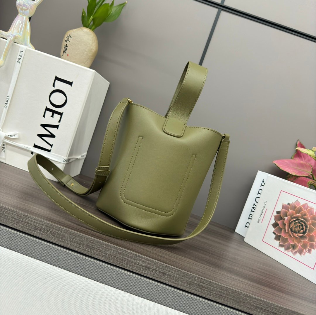 Handbag/Shoulder Bag Size16*16*19.5CM