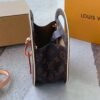 Hand buckle round cake tote bag shoulder bag Specification: 22*21*10cm