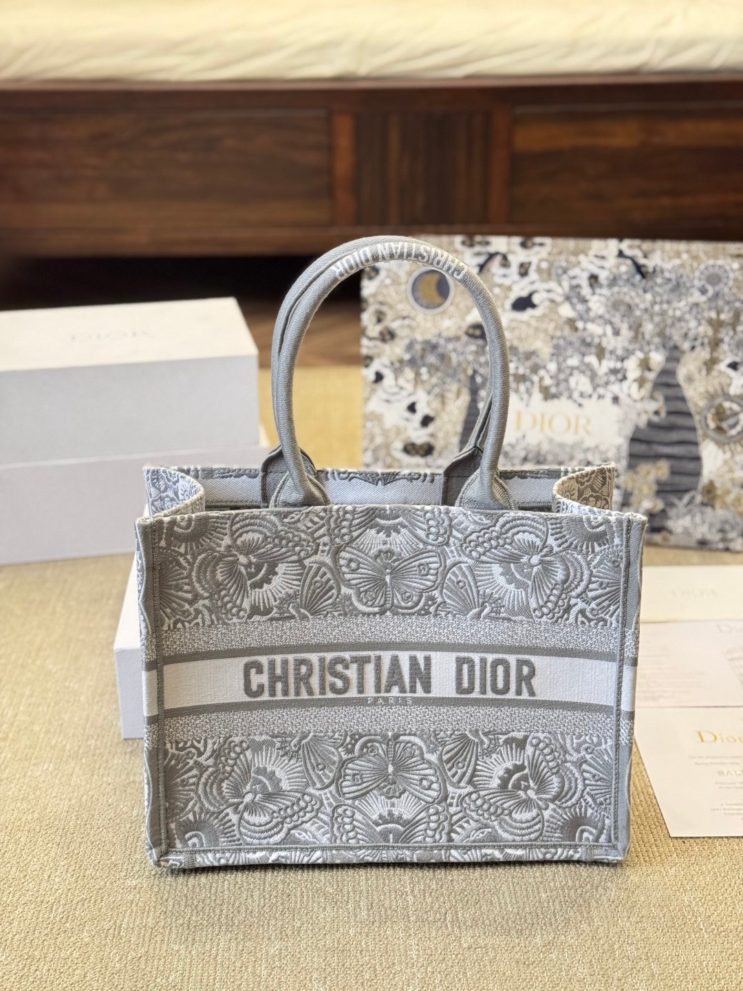 Handbag/Shoulder Bag Size 40x35x25cm