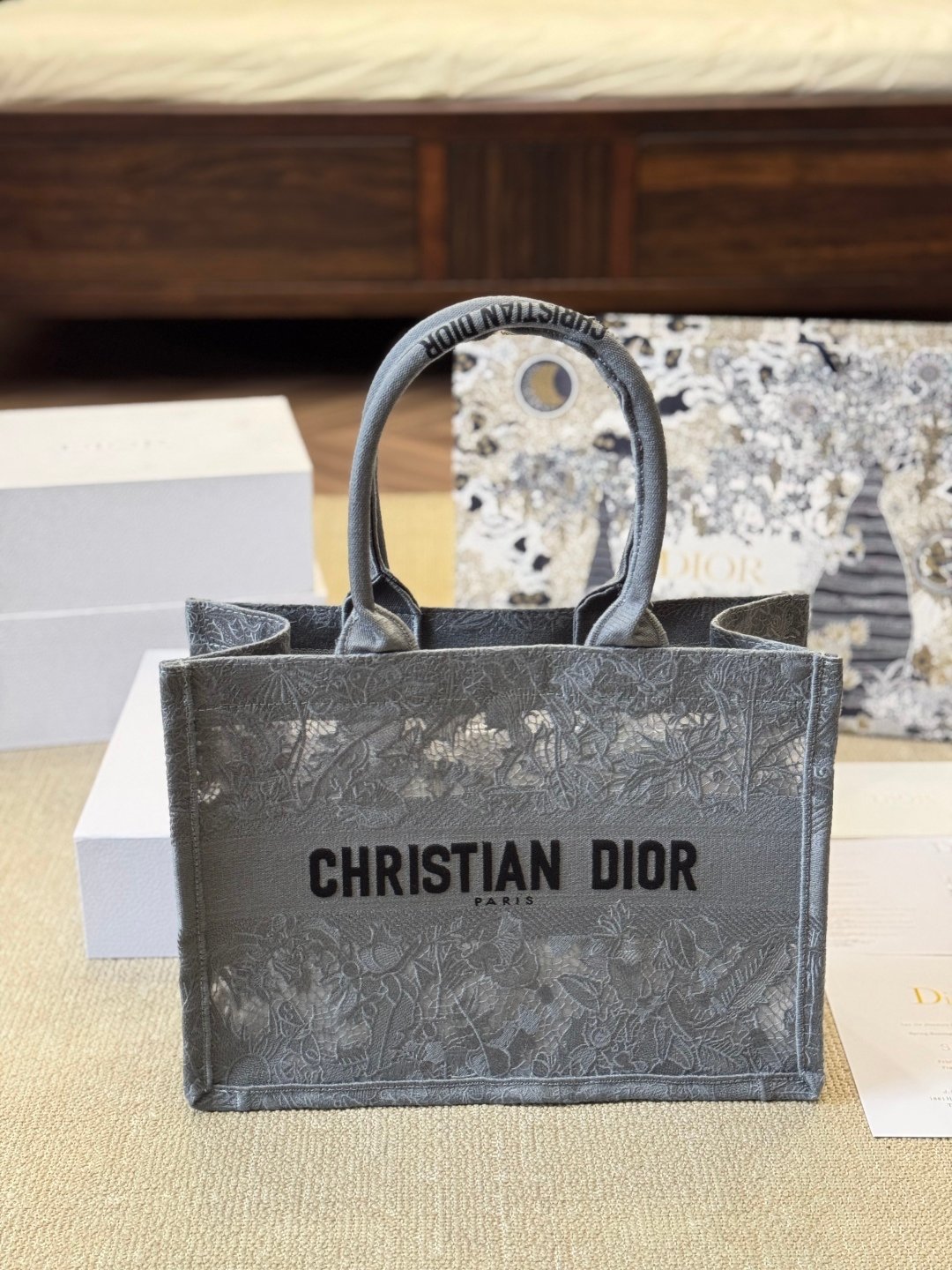 Handbag/Shoulder Bag Size 40x35cm