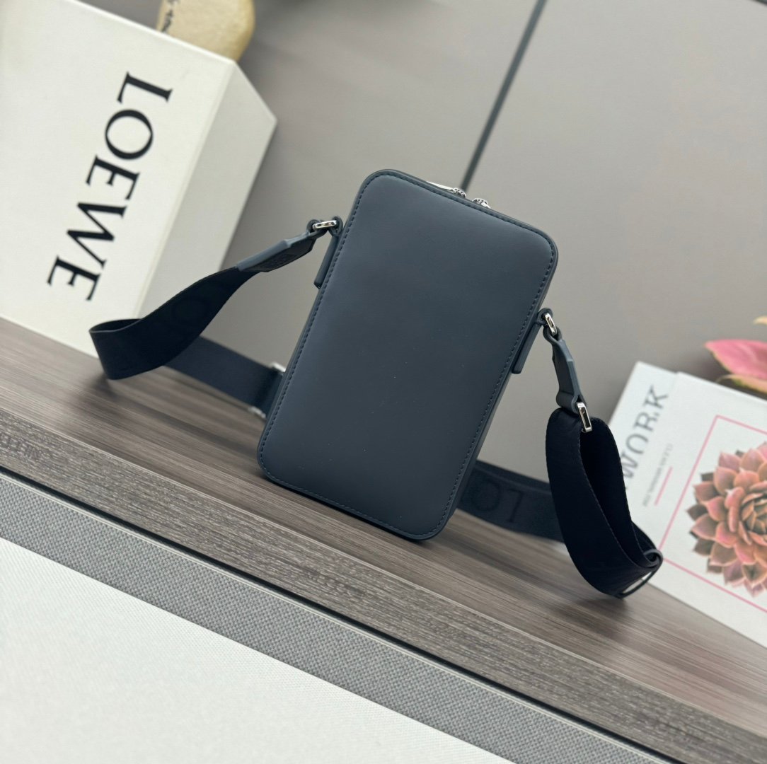 Handbag/Shoulder Bag Size 11*3.7*18CM