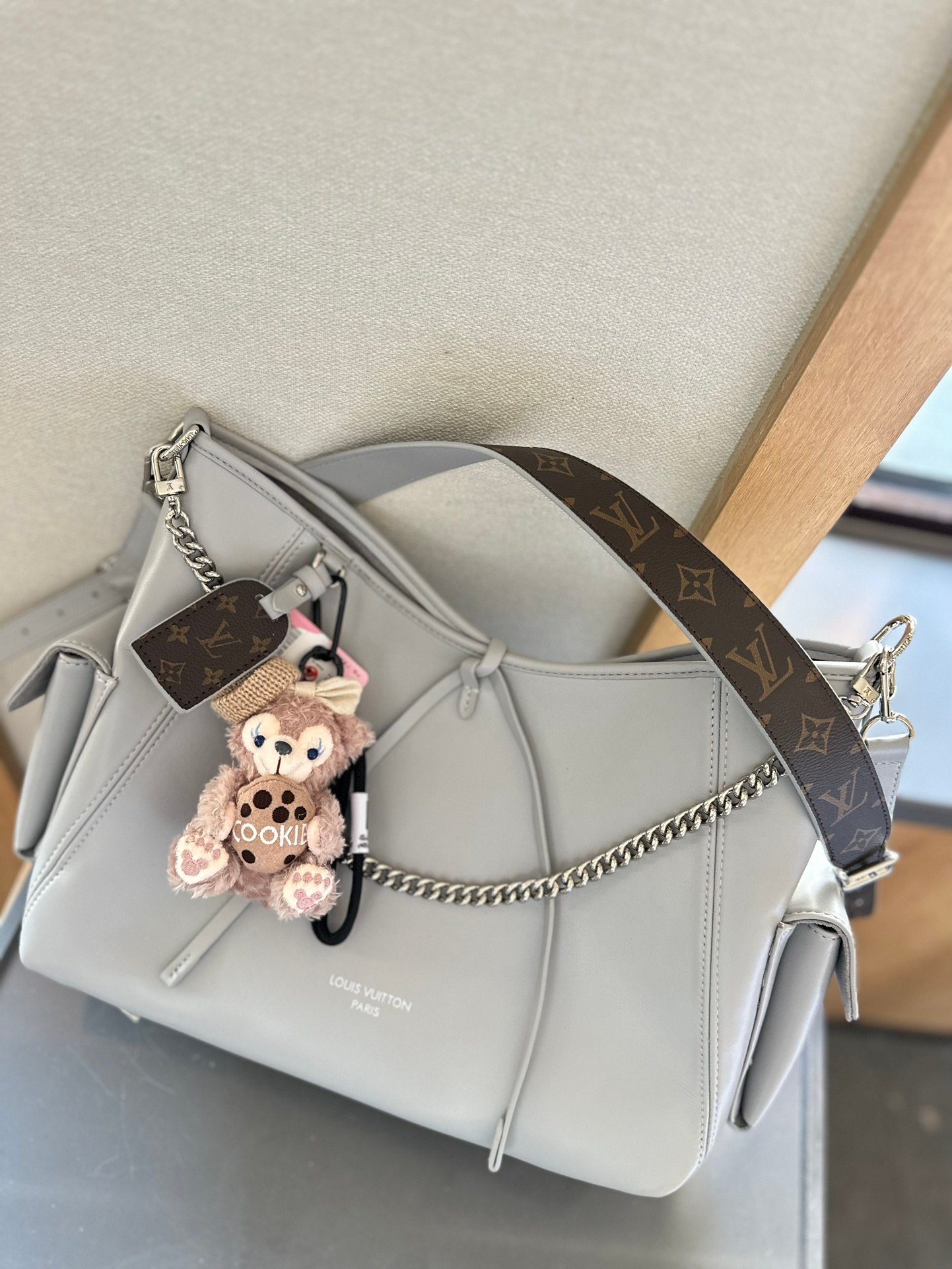 Commuter bag crossbody, shoulder bag Specifications: 33.5*23*15