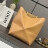 Handbag/Shoulder Bag Size 25.5*14.5*31.5CＭ