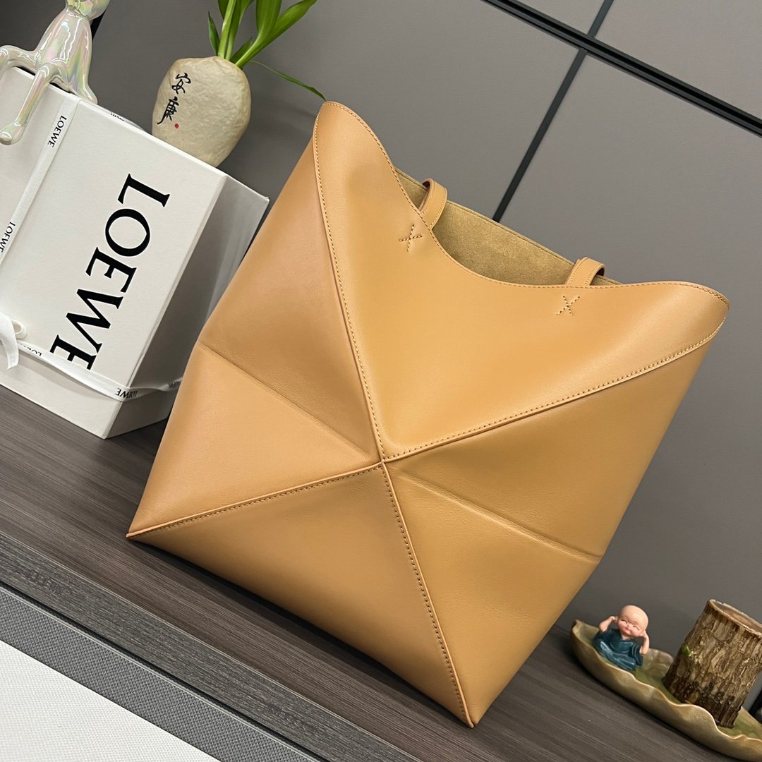 Handbag/Shoulder Bag Size 25.5*14.5*31.5CＭ