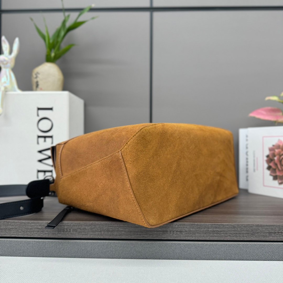 Handbag/Shoulder Bag Size 33*21*17CＭ