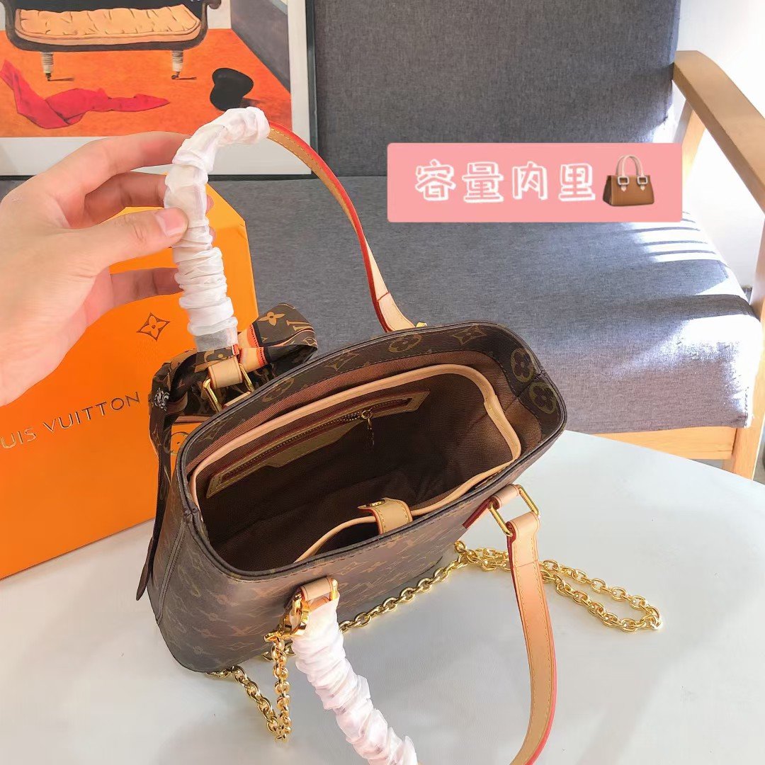 Presbyopia handbag Specifications: 23*21*9 ...