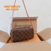 Presbyopia Small Smile Shoulder Bag Specifications: 21*11*6cm