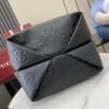 Handbag/Shoulder Bag Size  30x 29x 25