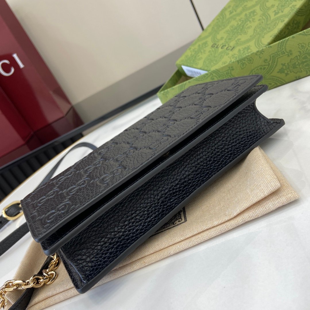 Handbag/Shoulder Bag Size  20x 12.5x 4cm