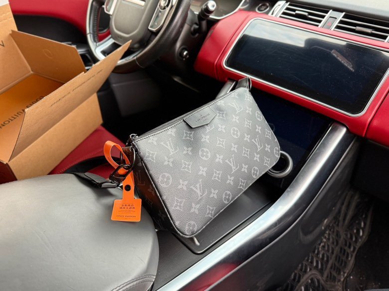 Crossbody free messenger bag 29x17x9cm