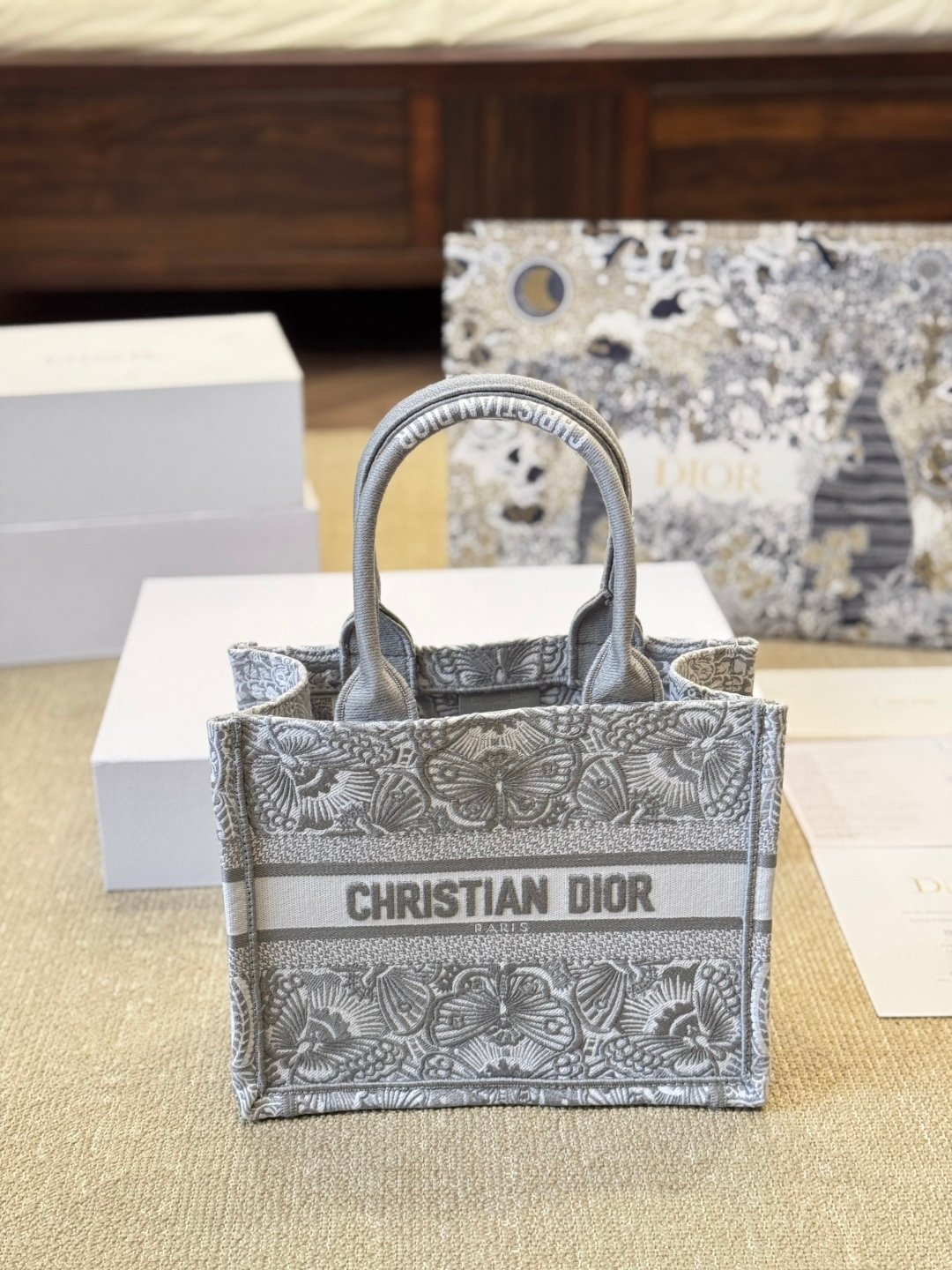 Handbag/Shoulder Bag Size 40x35x25cm
