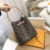 Bucket bag Reading flower handbag shoulder bag specifications: 20*14*22cm