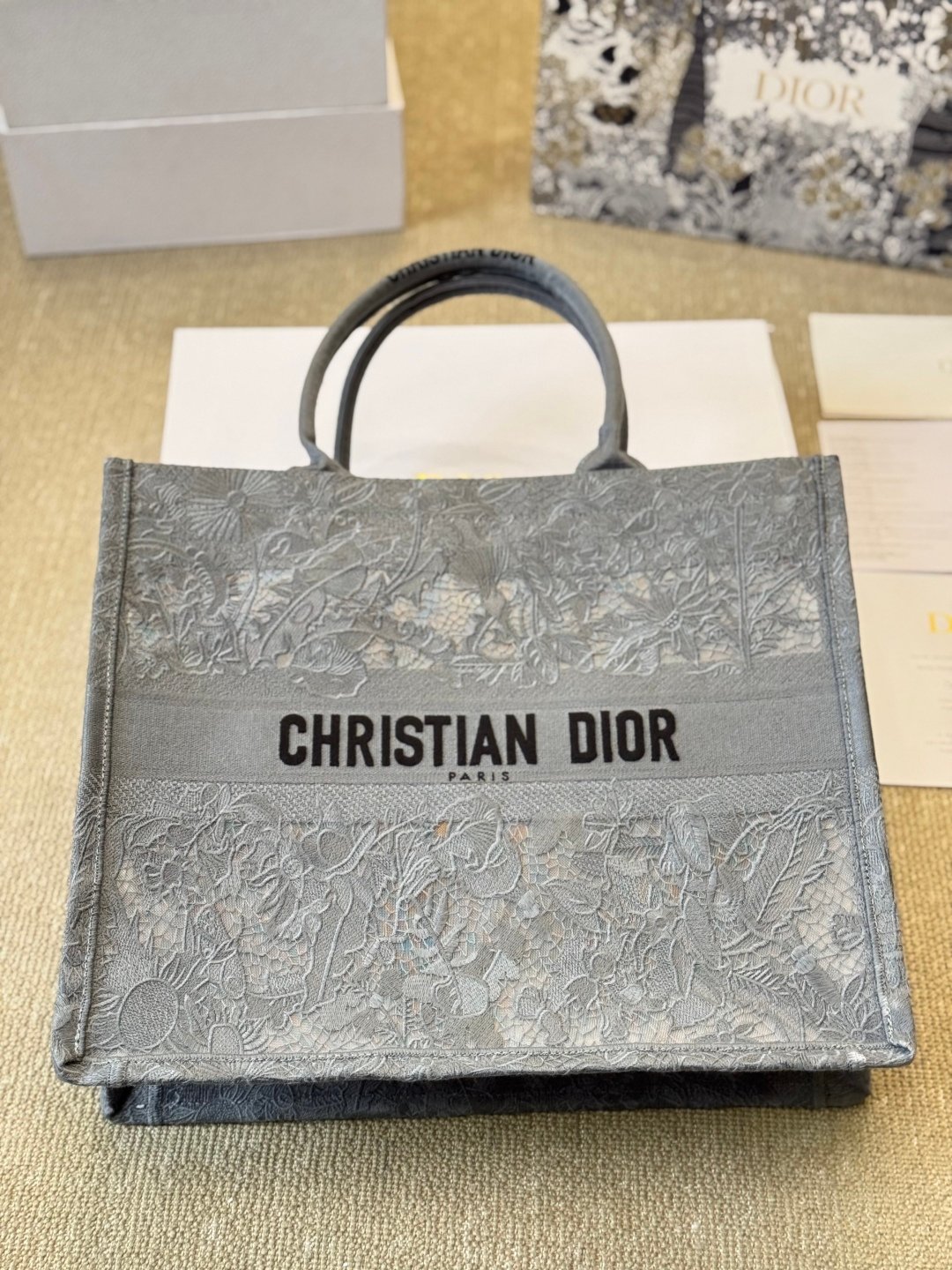 Handbag/Shoulder Bag Size 40x35cm