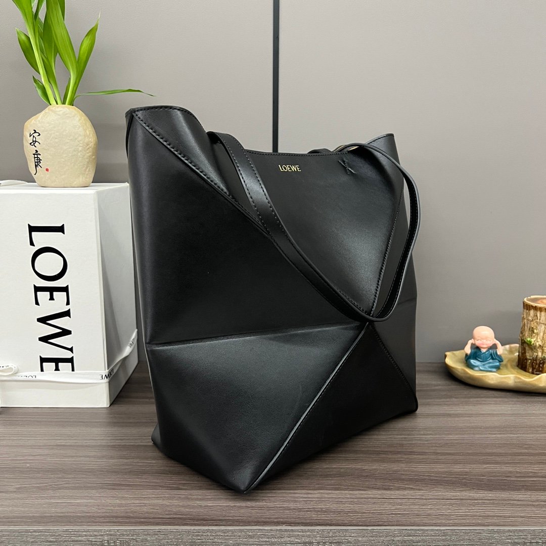 Handbag/Shoulder Bag Size 25.5*14.5*31.5CＭ