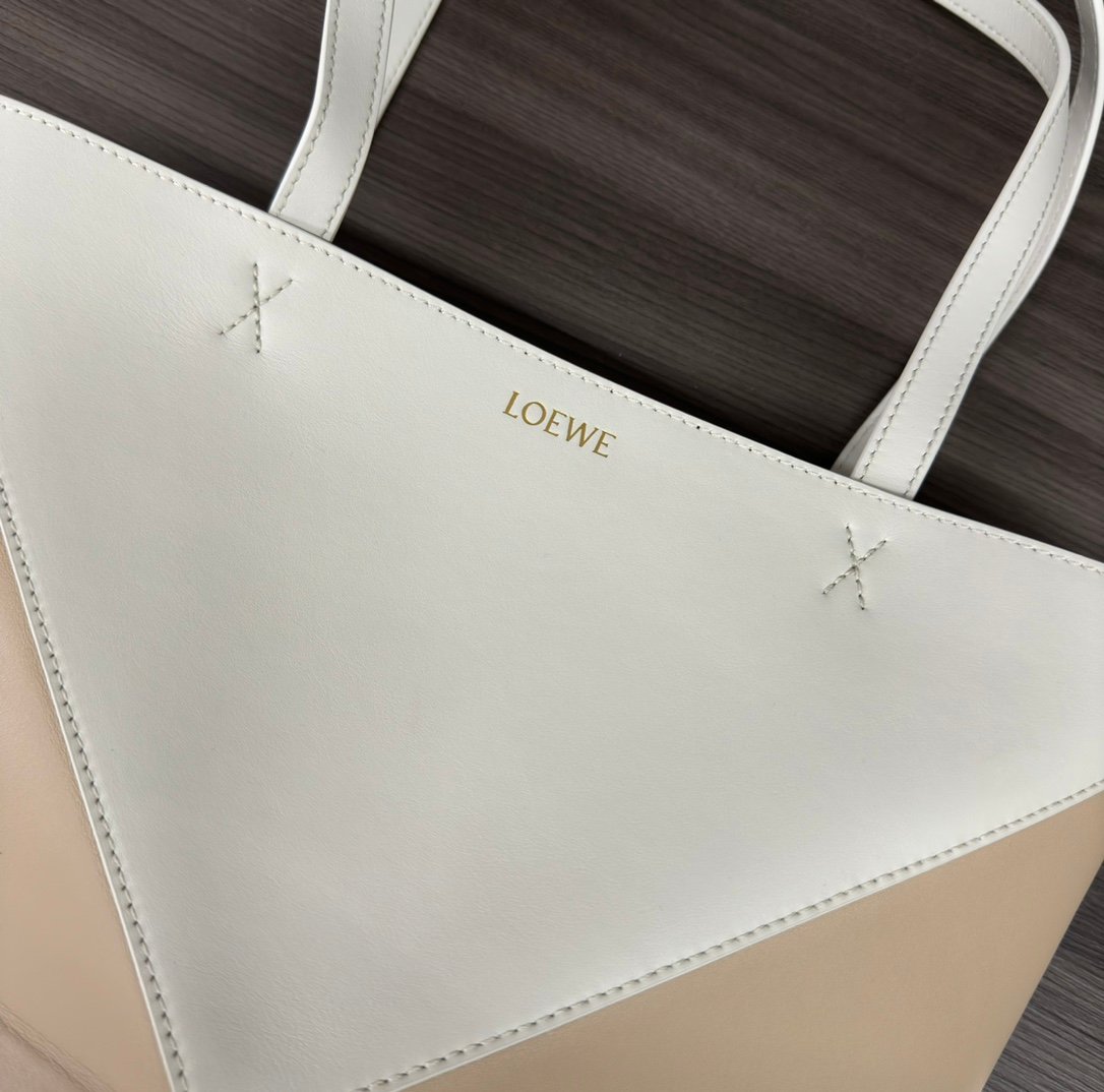 Handbag/Shoulder Bag Size 25.5*14.5*31.5CＭ