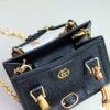 Handbag/Shoulder Bag Size  20x16x10cm