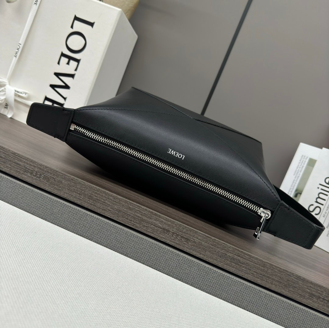 Handbag/Shoulder Bag Size 22.7*12*15.5CM