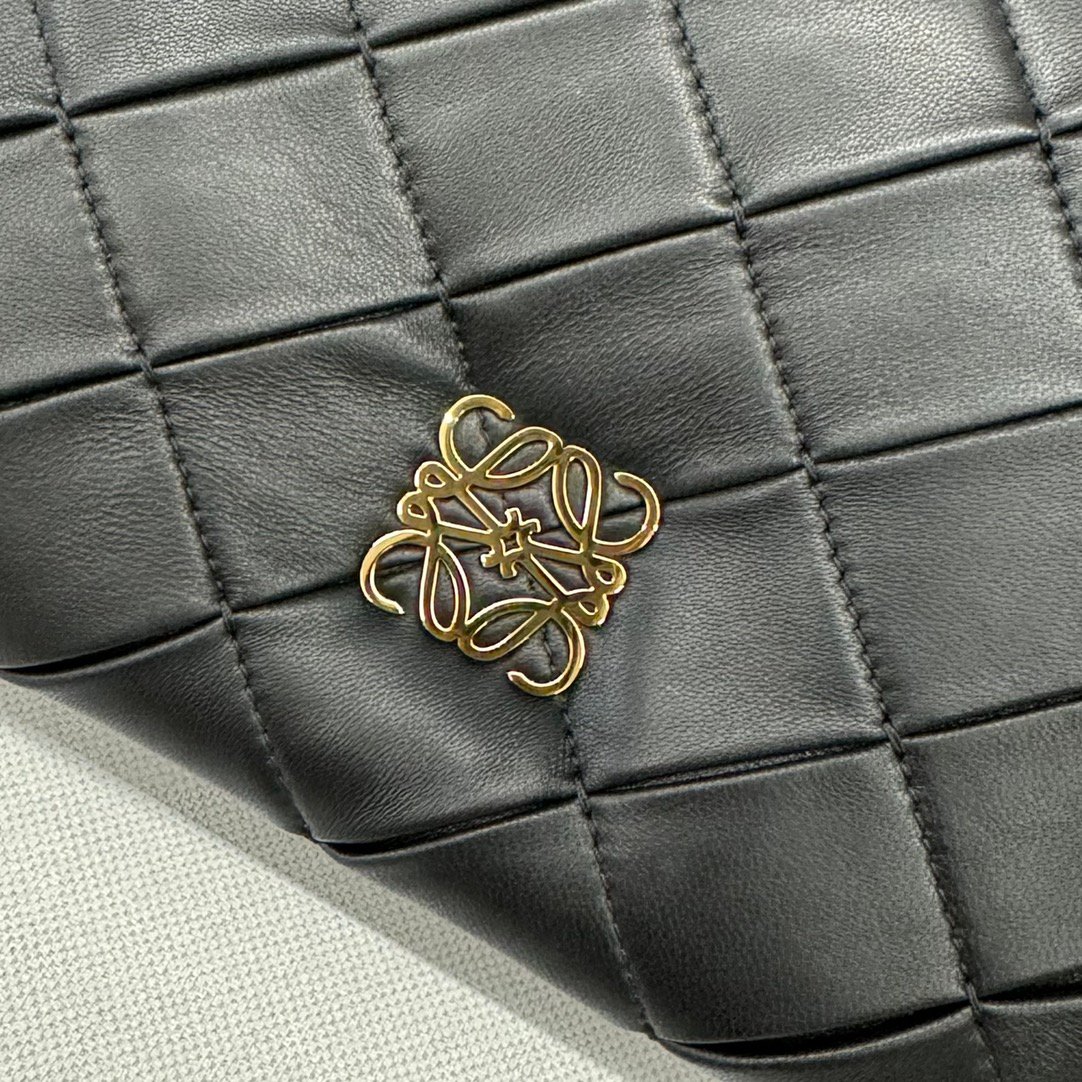 Handbag/Shoulder Bag Size23*9*17cm