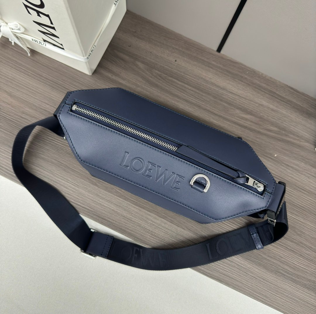Handbag/Shoulder Bag Size 32.5*9*12.3cm
