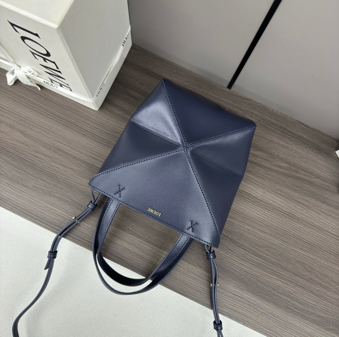Handbag/Shoulder Bag Size 16.5*9.5*20CM