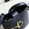 Handbag/Shoulder Bag Size  18.5x20x8.5