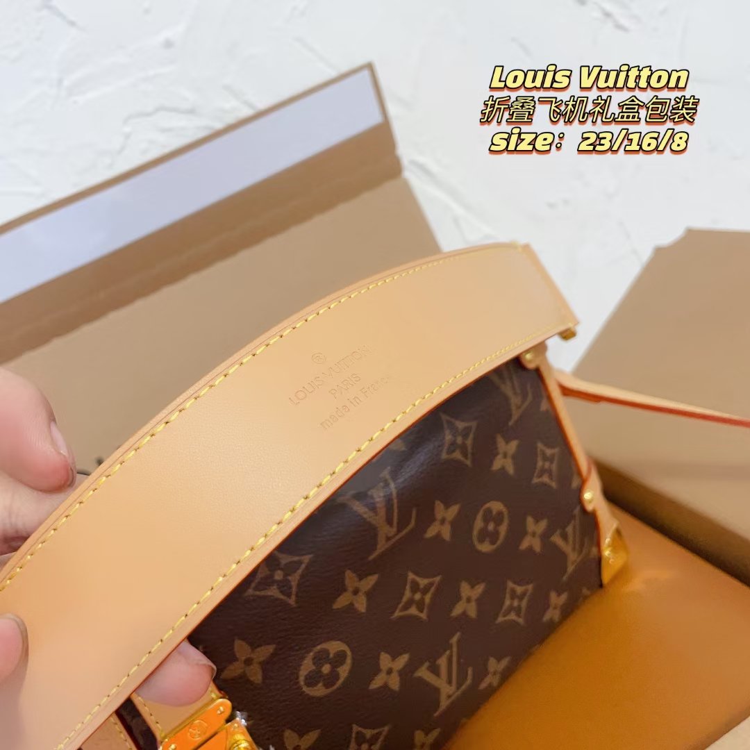 Iron horn square box bag size: 23*16*8cm