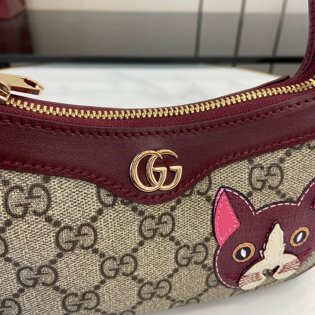 Handbag/Shoulder Bag Size 19x 10x 3.5cm