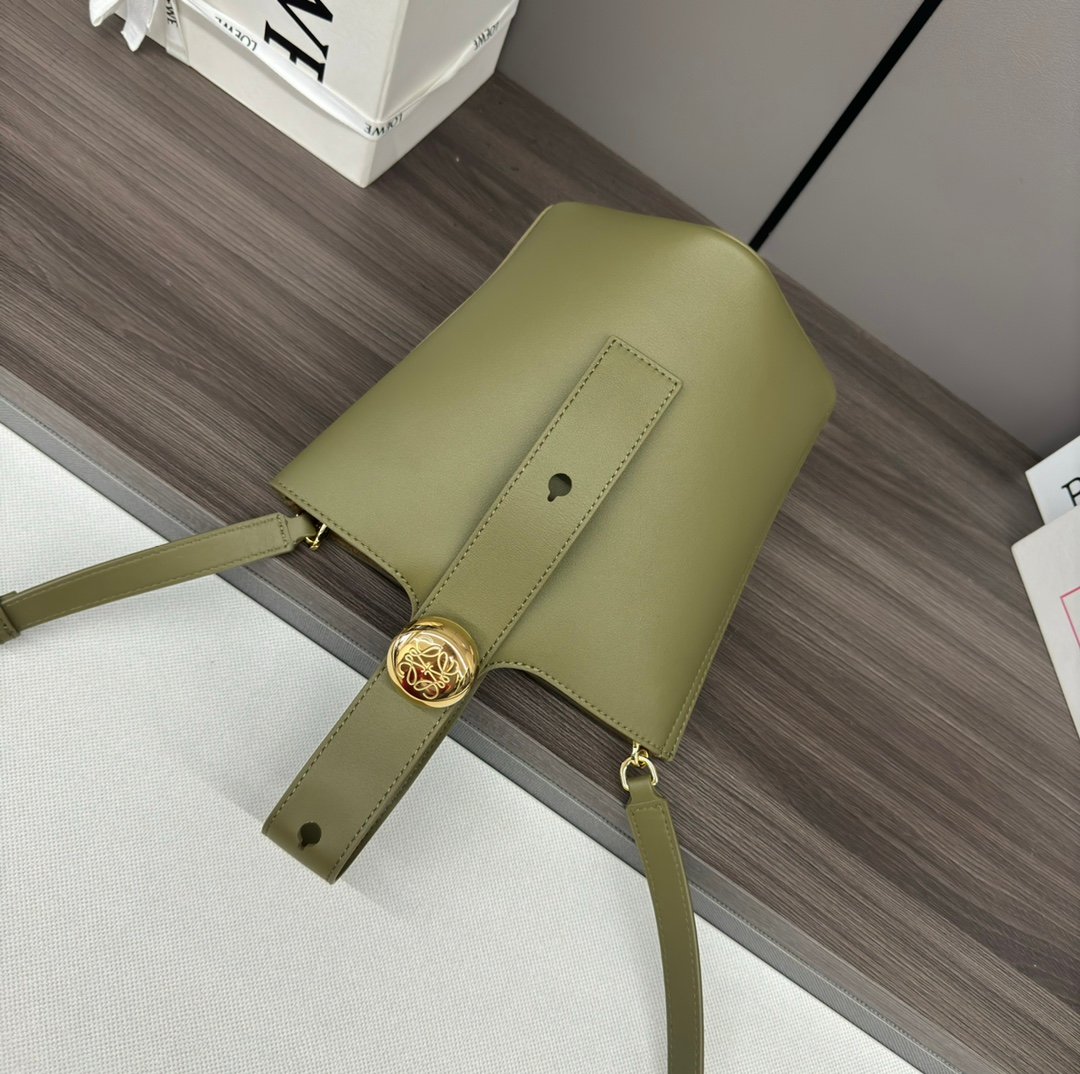 Handbag/Shoulder Bag Size16*16*19.5CM