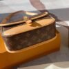 New cover, small tofu tote bag shoulder bag Specifications: 22*17*-8cm ...
