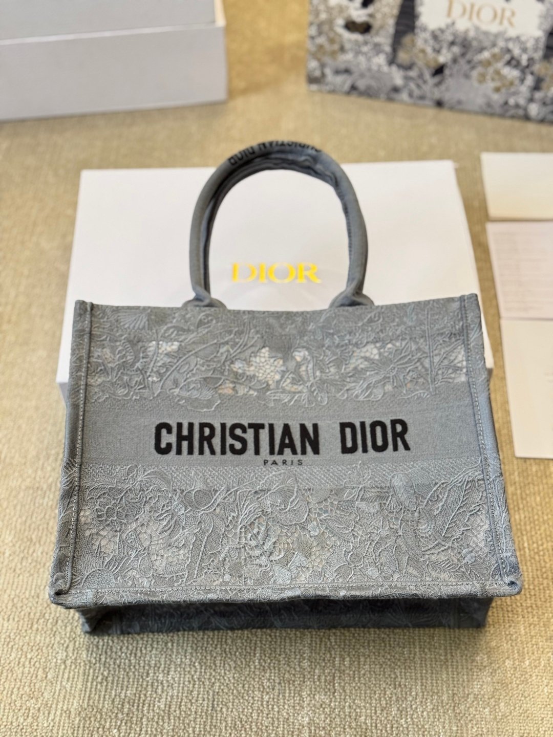 Handbag/Shoulder Bag Size 40x35cm