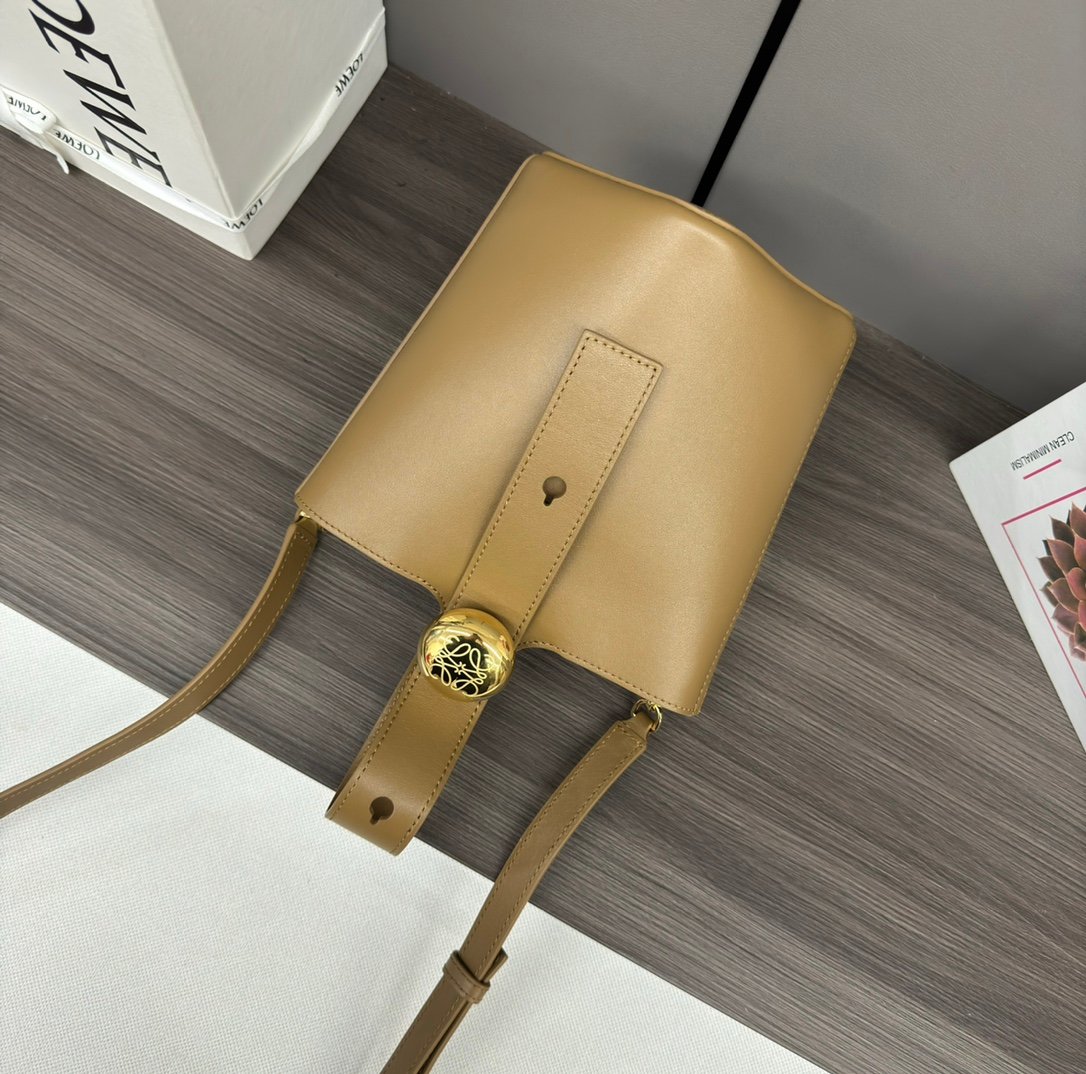 Handbag/Shoulder Bag Size 16*16*19.5CM